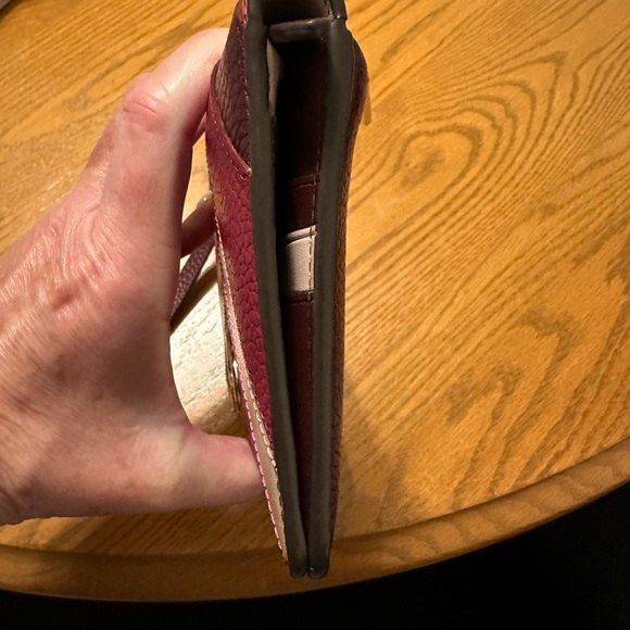 Kate Spade Chevron wristlet - Picture 7 of 13